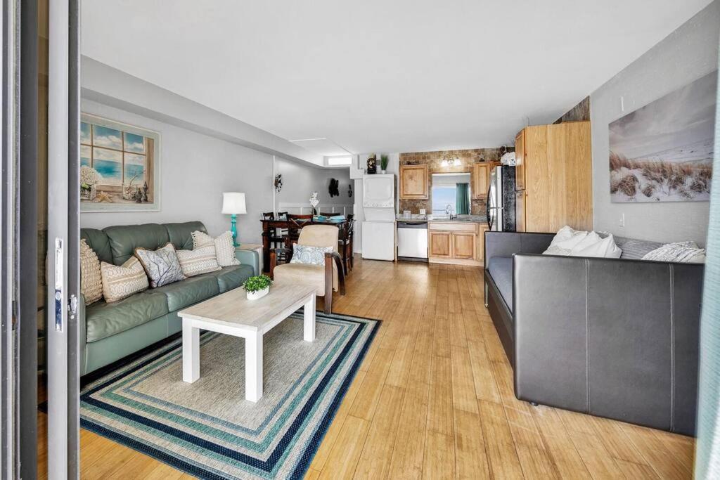 Appartement Oceanfront #629 At Summit Panama City Beach